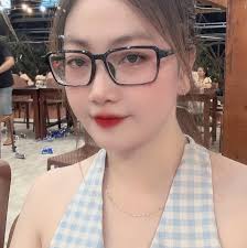 Kim Hằng