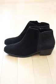 Black Ankle Boots With Brown Heel Pin On Style