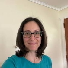 Happy early 40th birthday to our latest and greatest resident, Brian!!  Happy we got to celebrate you!! 🍾 40 has never looked so good!