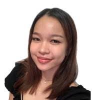 Caroline Liston's Instagram, Twitter & Facebook