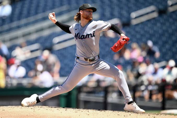 Nationals Blast Marlins 9-2 at Home