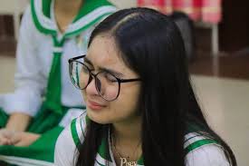 អប់រំសីលធម៌តាមបែបព្រះពុទ្ធសាសនា នៅសាលាចំណេះដឹងទូទៅអន្តរជាតិ  ឌូវីខេត្តបាត់ដំបង Dewey International school Battambang. ថ្ងៃអង្គារ ១០កើត  ខែមិគសិរ ឆ្នាំ ...