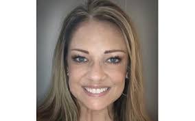 Denise Kahn's Instagram, Twitter & Facebook