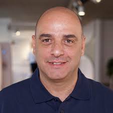 EM e-mobility: Kontakt