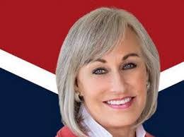 Vicki Wallace's Instagram, Twitter & Facebook