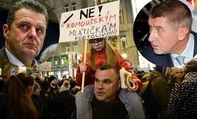 Vondráček nakonec získal 135 hlasů, když pro něj kromě poslanců ano hlasovali také zákonodárci za spd, ksčm a piráty. Mlaticka Ondracek Si Stezuje Ze Babis Stahl Ocas Premier Je V Klestich Expres Cz
