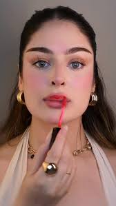 عطر قريس ايريك مـن عسـاف بحجم 200 مل . 💜 البديل المميز لعـطر Gris Dior ✨  ليس مجرد رائحة، بل دفء يلتف حولك بثقة وأناقة 👌🏻