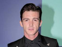 He is an american actor, singer, songwriter, and musician. Drake Bell Receives Sentencing For Child Endangerment