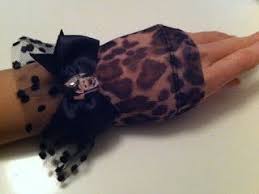 Paper Faces Beril Oke Gulen Adli Kullanicinin N Panosundaki Pin 2020 Leopar Deseni Eldiven Leopar