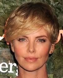 The pixie cut is one of the most popular short hairstyles for round faces, but there are quite a few stylish short haircuts for women that are considered trendy. Big Wavy Fringe Short Hairstyles For Round Faces Askhairstyles