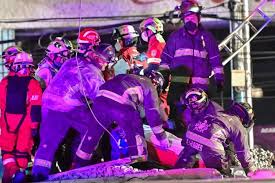 Un sector de la vía elevada sobre la que corre la línea 12 del metro de ciudad de méxico se desplomó este lunes en el oriente de la capital en la estación olivos. Gnjooukwnaew5m