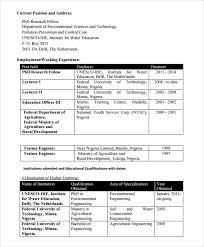 The resume format offers standard pointers on career summary which is followed by mention of degrees achieved by the doctor as well as research area and the current place. Job Resume Format Pdf For Freshers Best Resume Examples