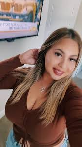 Stacey Ochoa's Instagram, Twitter & Facebook