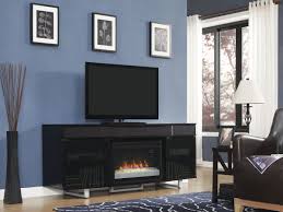 Infrared fireplaces can heat rooms up to 1,000 square feet, but the user must be in the direct line of its rays to feel the warmth. Electric Fireplaces That Heat 1 000 Sq Ft Free Shipping