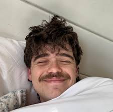 E (@ethansroom) • Instagram photos and videos