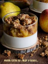 Comme Tout Les Ans J Ai Fais Ma B A En Achetant Un Cageot De Pommes Et Un De Poires A L Association De Parents D Elev Compote De Pomme Panna Cotta Sirop Erable