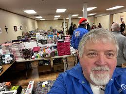 Thanks to volunteers and members from Clackamas Fire, Sandy Chamber, Sandy  Rotary, Clackamas County Bank, and more