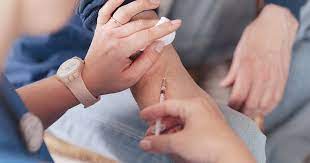 Blood may not flow sufficiently if you are using an expired, damaged, or dropped tube due to an inadequate vacuum. Getting Your Blood Drawn What You Need To Know One Medical