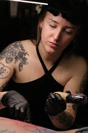 Any other tattoo artist here have experience trading tattoos for services/  items? Any pros/ cons ?