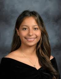 Desiree Lackey's Instagram, Twitter & Facebook