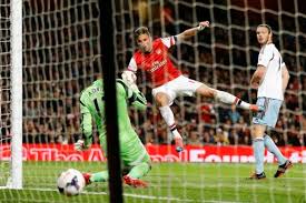 He started his soccer career at his hometown club, olympique. Olivier Giroud And 10 Power Strikers With A Silky Touch Bleacher Report Latest News Videos And Highlights