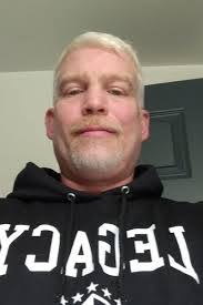 Jennifer Larose's Instagram, Twitter & Facebook