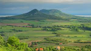 Find the perfect balaton felvidéki nemzeti park stock photos and editorial news pictures from getty images. Teli Kalandozas Salfold Kincsei Menten Csodalatosbalaton Hu