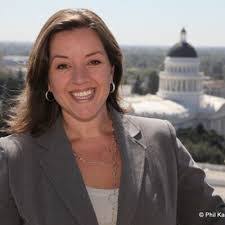 Amanda Heinen's Instagram, Twitter & Facebook