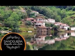 Casas rurales, tren turístico y restaurante en ribeira sacra, una de las partes de galicia más bellas. Casa De Turismo Rural En La Ribeira Sacra Sacra Experience Youtube