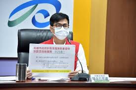民眾「一次買足，減少次數，買好就走、不要逗留」。 ※【 nownews 今日新聞 】提醒您： 因應新冠. Wpwjvcuz2hpnim