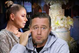 Anamaria prodan suferă după ce soțul ei, tehnicianul laurențiu reghecampf, ar vrea să divorțeze. Anamaria Prodan DÄƒ De PÄƒmant Cu Amanta Lui Reghecampf Detaliul Secret Care Le LeagÄƒ Pe Cele DouÄƒ Impact