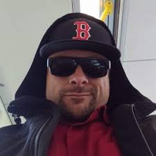 Garrett Lance Schull (@glschull)