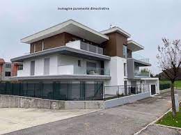 Cerchi altre case e appartamenti in vendita? Case In Vendita A Arona Annunci Immobiliari Gabetti