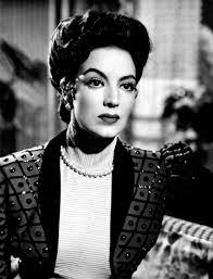 Maria laura mainetti (born teresina elsa mainetti; Maria Felix Mit Diesen Einfachen Tricks Sah Die 60er Ikone Auf Fotos Immer Gut Aus Vogue Germany