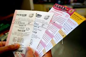Combined Mega Millions Powerball Jackpots Soar Past 1 Billion Wwlp