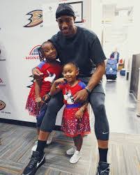 Former toronto raptors star demar derozan is mourning the death of his father, frank, following long battles with various illnesses. Demar Derozan Biography Age Wiki Height Weight Girlfriend Family More