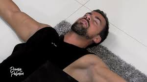 In einem neuen video erklärt er nun seine sicht der dinge zu „promis unter palmen. Yotta Gewinnt Promis Unter Palmen Und Das Netz Kocht Promiflash De