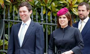 Jun 21, 2021 · the granddaughter of queen elizabeth, 31, shared a set of candid snaps of her husband jack brooksbank, 35, with their four month old son august philip hawke. Princess Eugenie And Jack Brooksbank To Invite The Public To Their Wedding Day