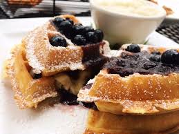 Biscuits And Buns On Banks New Orleans The Ultimate New Orleans Food Bucket List Food Good Foods To Eat Eat