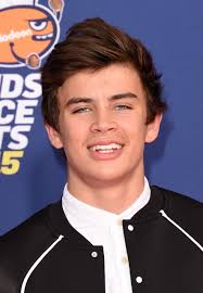 Hayes grier from dancing with the stars season 21: Vine Heartthrob Hayes Grier Joins Dancing With The Stars Cast Teen Vogue