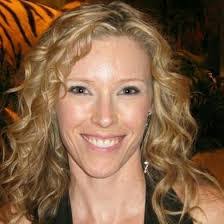 Danielle Brookshire's Instagram, Twitter & Facebook