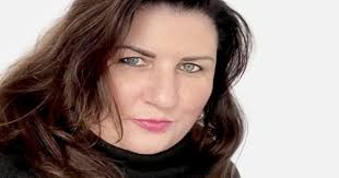 Jennifer Ivory's Instagram, Twitter & Facebook