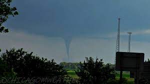 Home chicago tornado destructive tornado strikes western chicago suburbs, injuring 5. June 9 10 2020 Gusty Wind Producing Showers Brief Tornado Near Onarga Il Morning Wind Damage On The 10th