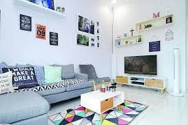 Menata ruang tv yang sempit. Sekaligus Ruang Tamu Simak Penataan Ruang Keluarga Di Lahan Mungil Semua Halaman Idea