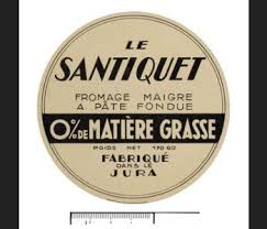 1941 Les Restrictions Imposees Par L Armee Allemande Obligent Les Fromageries Bel A Reduire Le Taux De Matiere Grasse Present Dans La Vache Qui Rit Des Produi