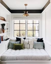 Cozy Reading Nook Is A Perfect Place For A Little Me Time And The Requirement For That Small Book Corner Is A Whole Lot Of Home Cozy House Cozy Reading Nook