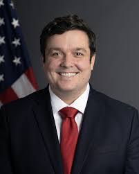 Tommy Pigott's Instagram, Twitter & Facebook