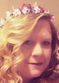 Couple renews vows after 10 years