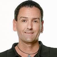 Robert Baumann's Instagram, Twitter & Facebook