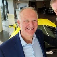 70+ 'Jan Hartman' profiles